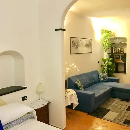 Apartment La Marinarooms Piazza Marconi